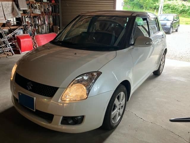 SUZUKI