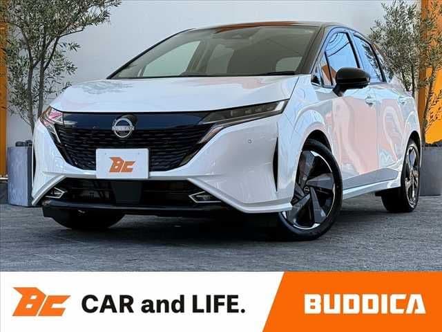 NISSAN AURA