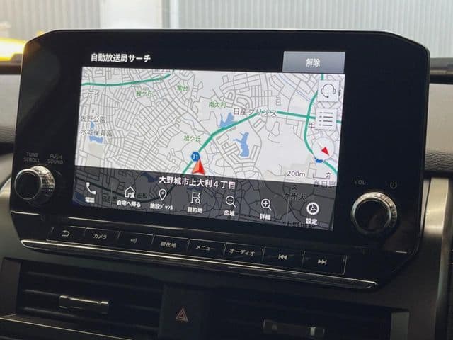 Car thumbnail 3