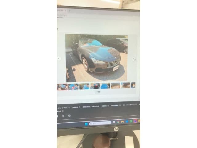 Car thumbnail 4