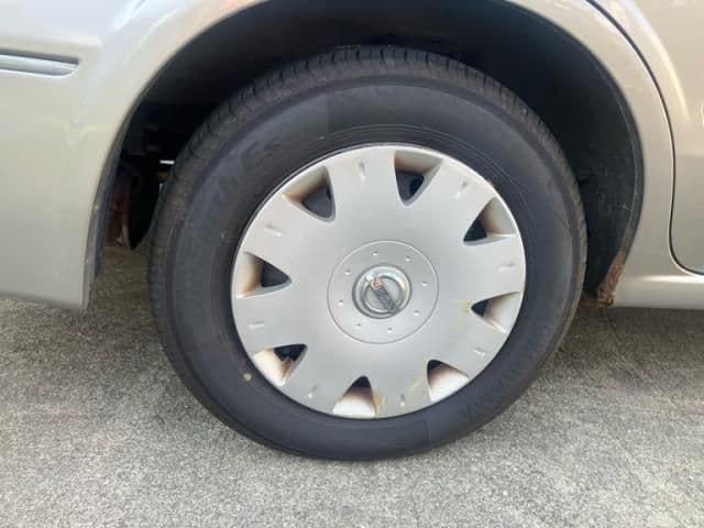 Car thumbnail 3