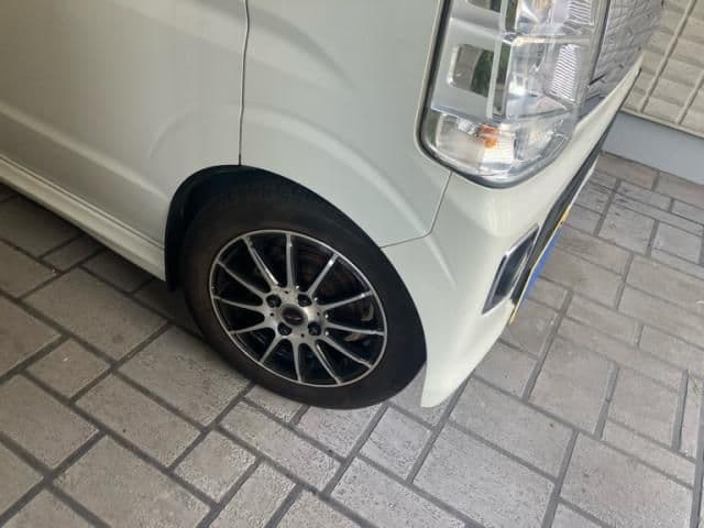 Car thumbnail 2
