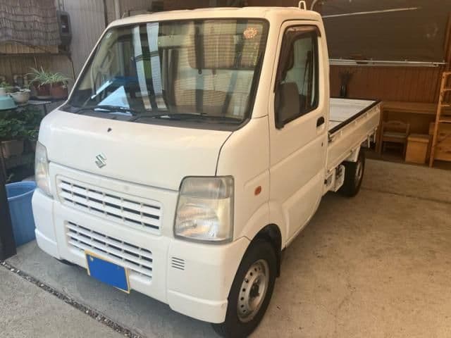SUZUKI