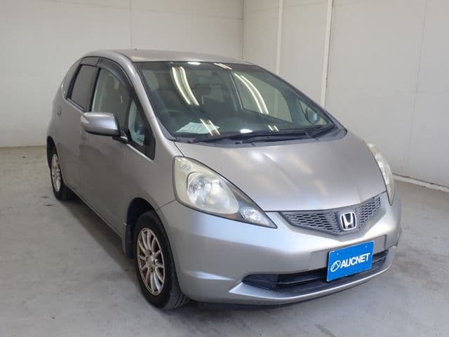 Car thumbnail 4