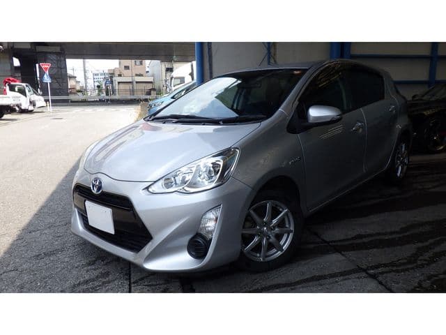 Car image 1