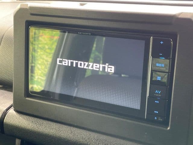 Car thumbnail 3