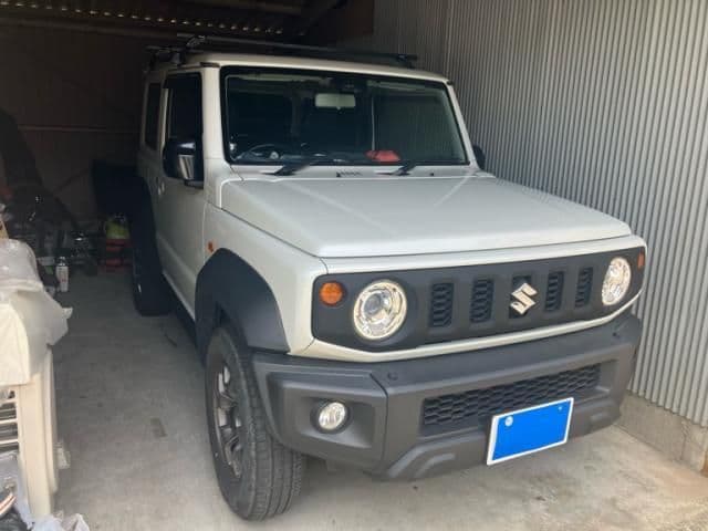 Car thumbnail 2
