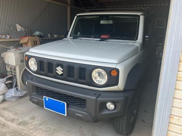 Car thumbnail 3