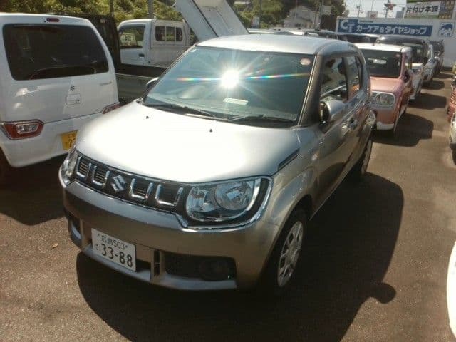 Car image 1