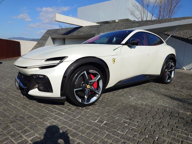FERRARI