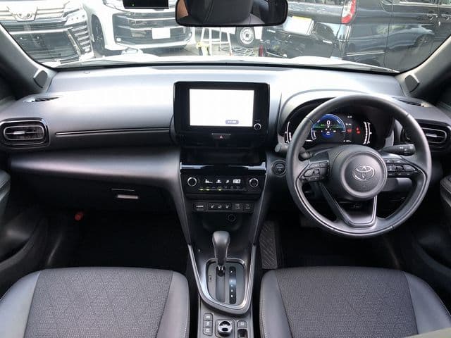Car thumbnail 3