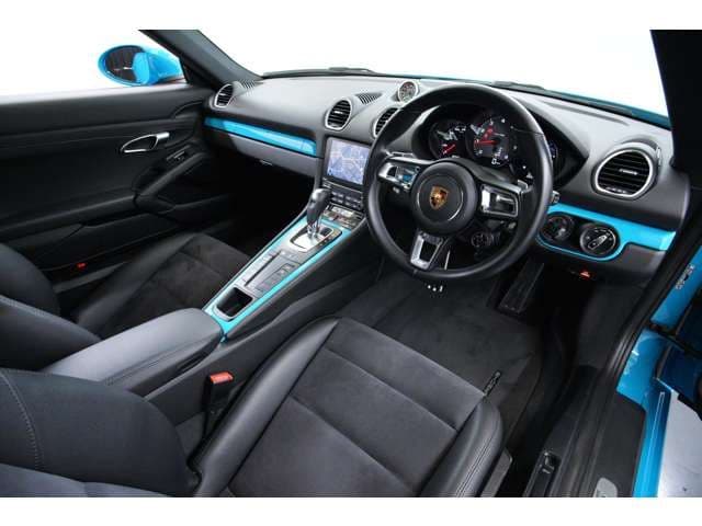 Car thumbnail 2