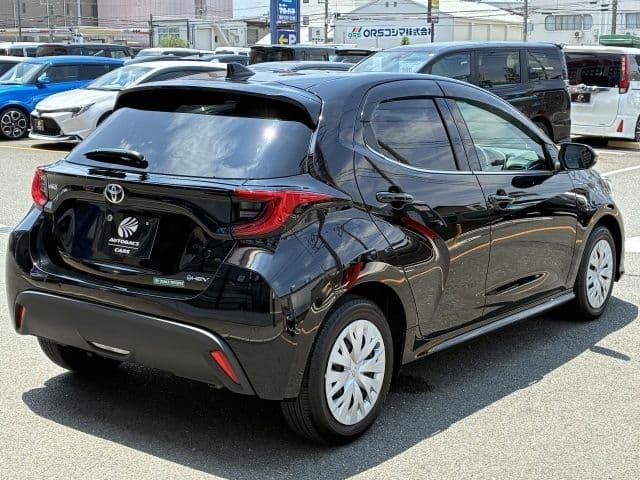 Car thumbnail 3