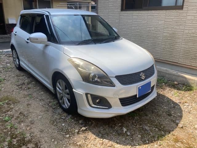 SUZUKI