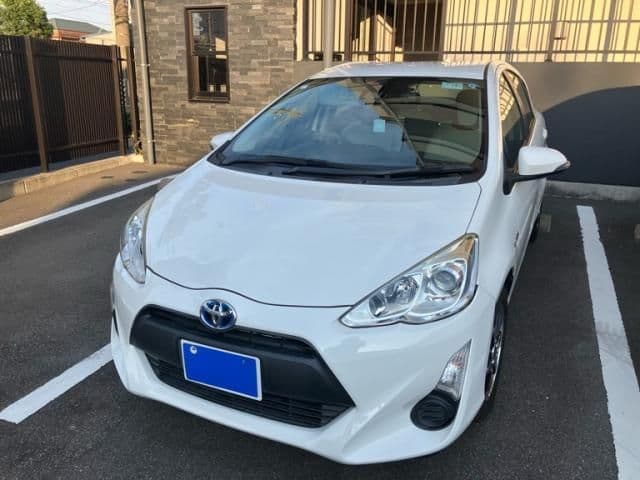Car image 1