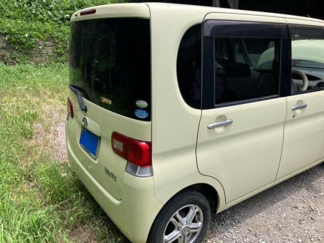 Car thumbnail 3