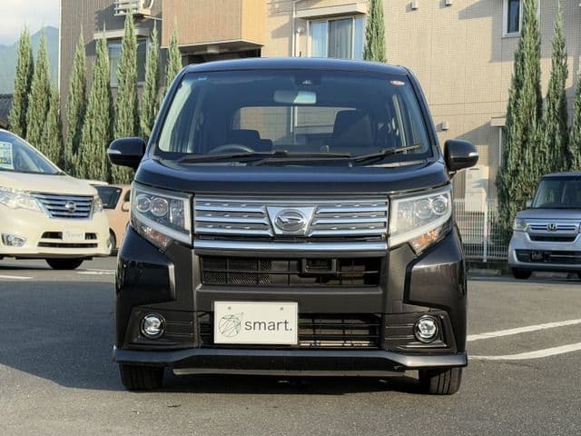 Car thumbnail 3