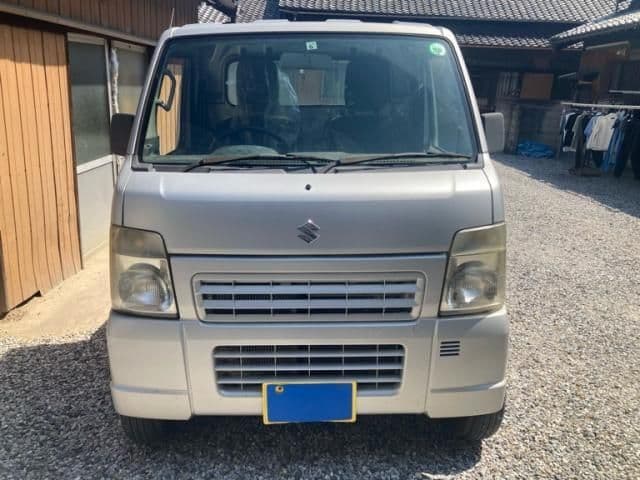 SUZUKI