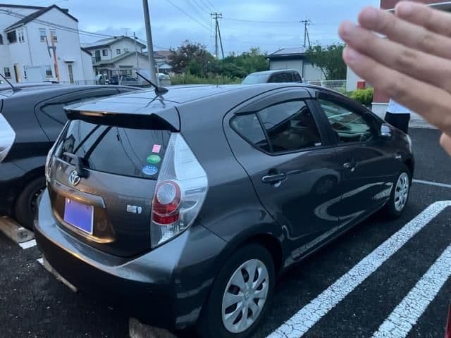 Car thumbnail 3