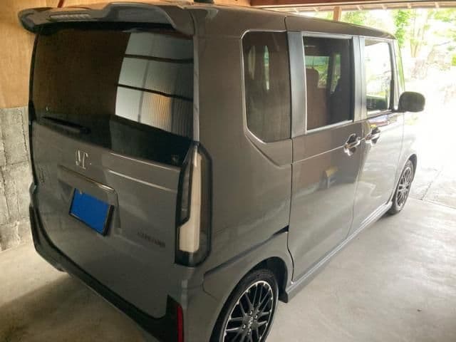 Car thumbnail 2