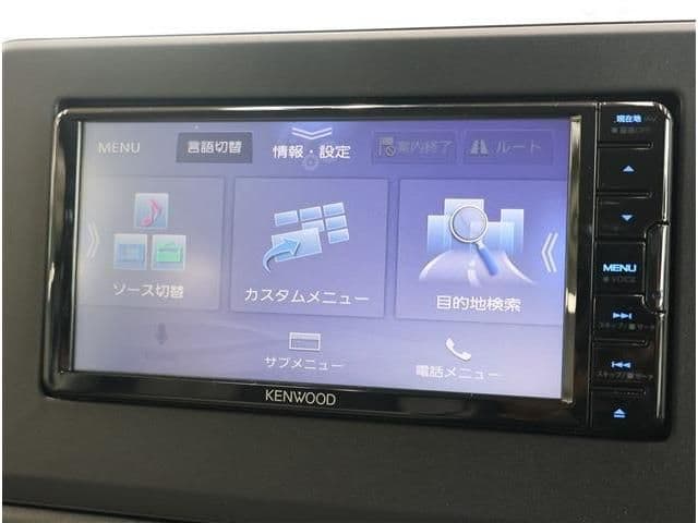 Car thumbnail 3