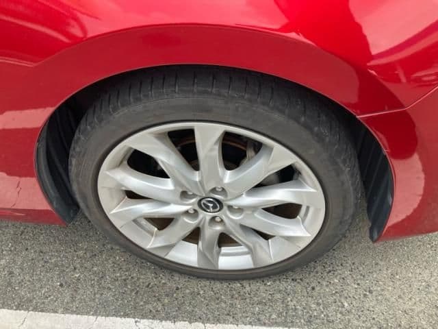 Car thumbnail 4