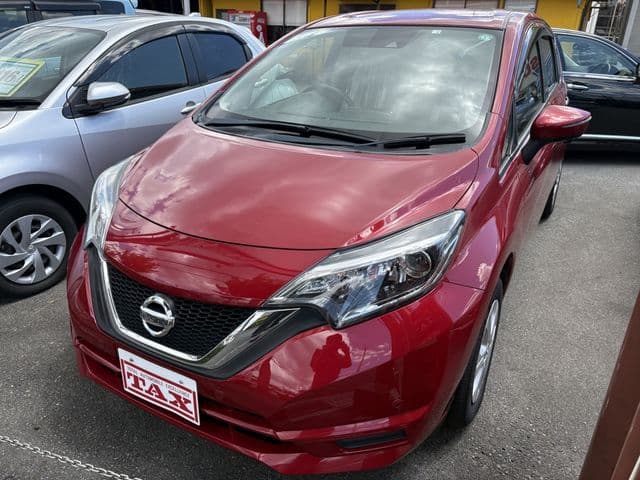 NISSAN