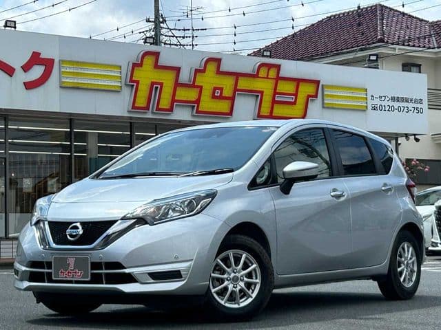 NISSAN