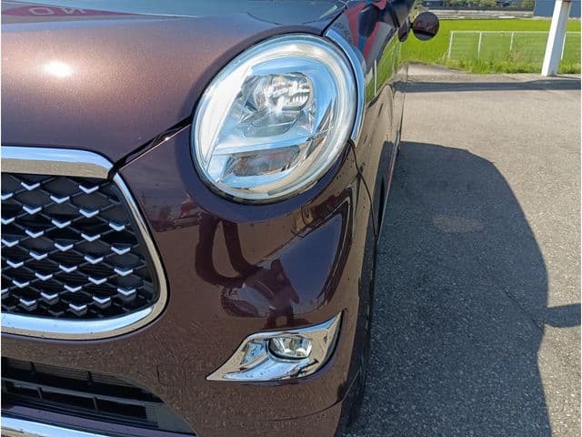 Car thumbnail 4