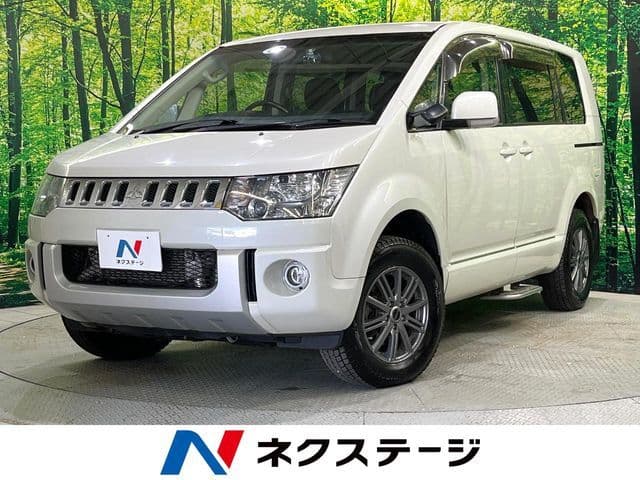 MITSUBISHI DELICA D:5 4WD