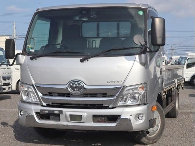 TOYOTA DYNA