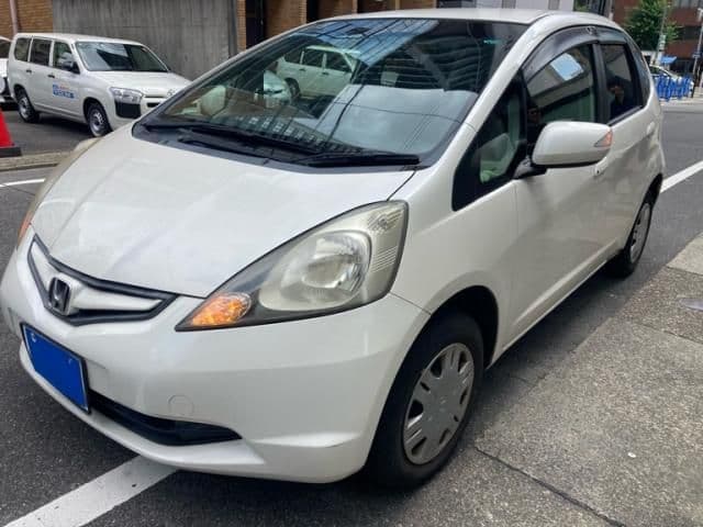 Car thumbnail 2