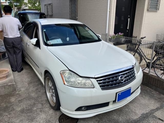 NISSAN