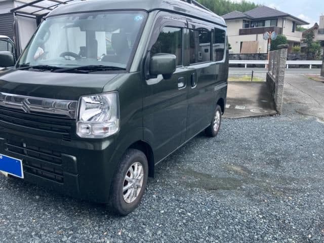 SUZUKI