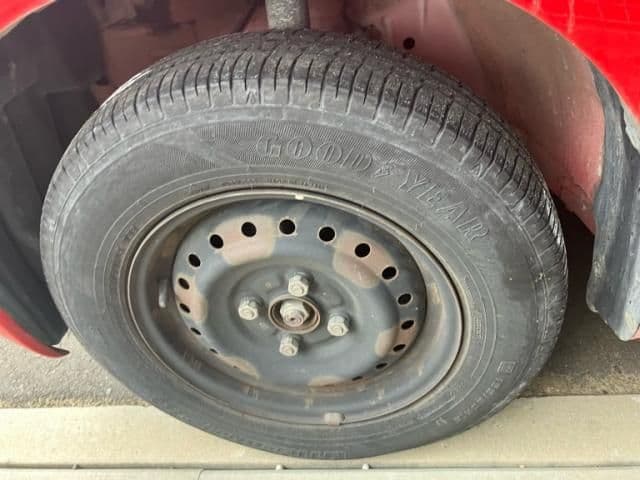 Car thumbnail 4
