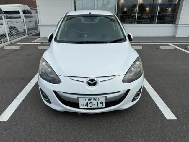 Car image 1