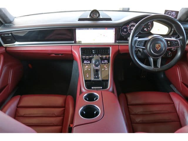 Car thumbnail 2