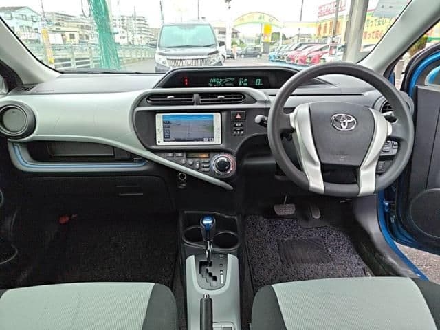 Car thumbnail 3