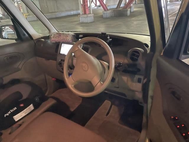 Car thumbnail 2