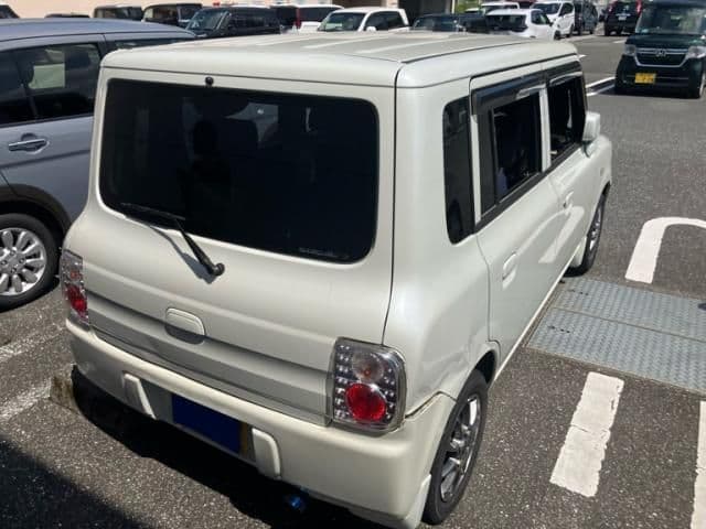 Car thumbnail 4