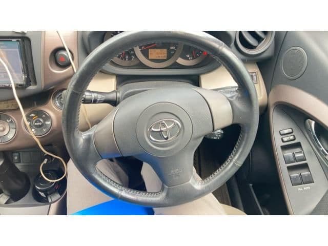 TOYOTA VANGUARD 4WD