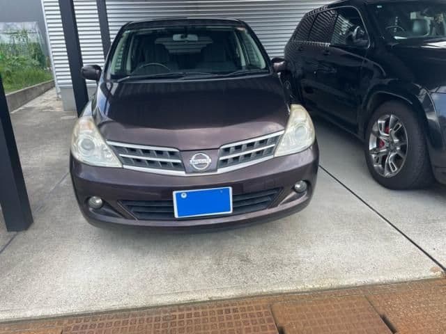 Car image 1