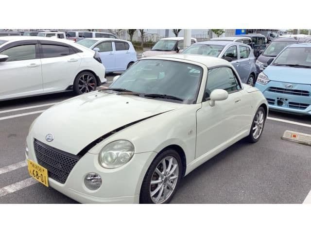 Car thumbnail 4