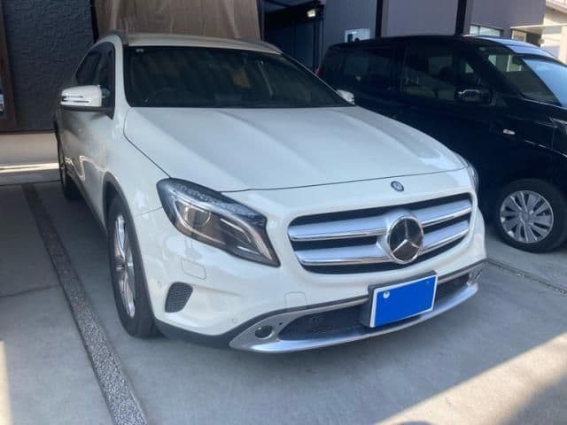 MERCEDES BENZ