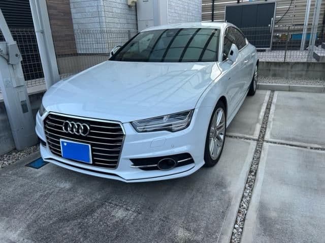 AUDI