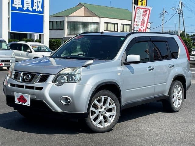 NISSAN