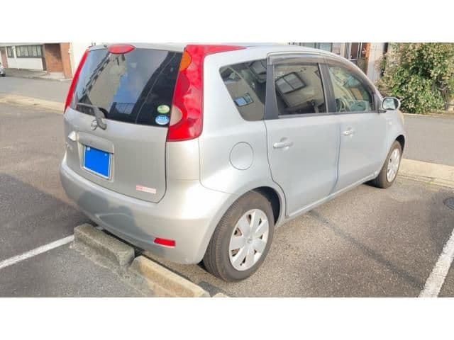 Car thumbnail 4