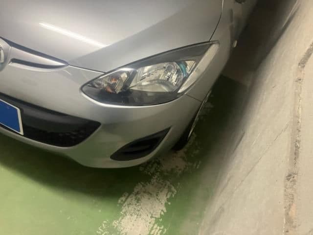 Car thumbnail 3
