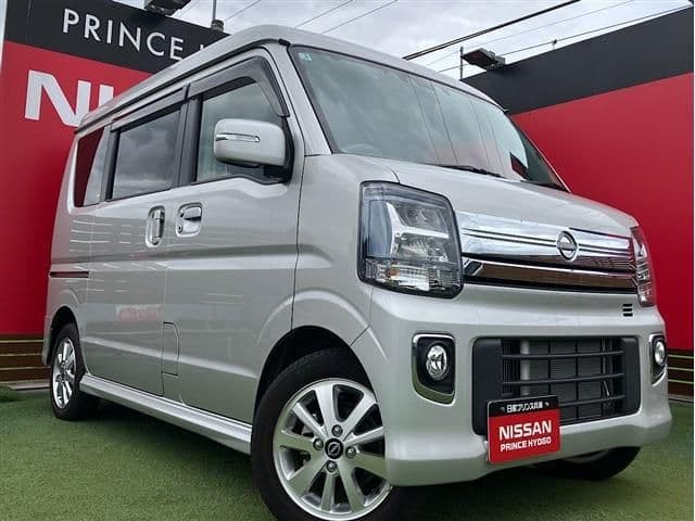 NISSAN