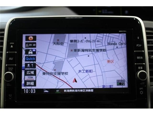Car thumbnail 3